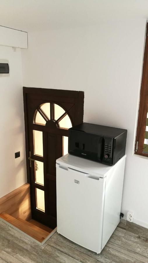 Amedeea'S Apartment シビウ エクステリア 写真